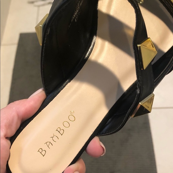 “BAMBOO “CHIC NEW SLIP ON’s LIKE Valentin….black/ tan - Picture 5 of 16